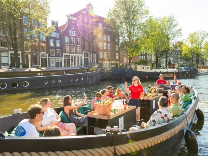 Cheap Amsterdam Canal Tour Open Boat